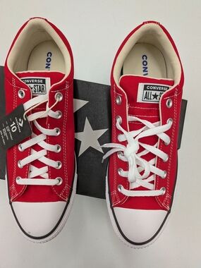 Converse Chuck Taylor All Star Red Low Top Sneakers Size 10 Canvas Classic Shoes